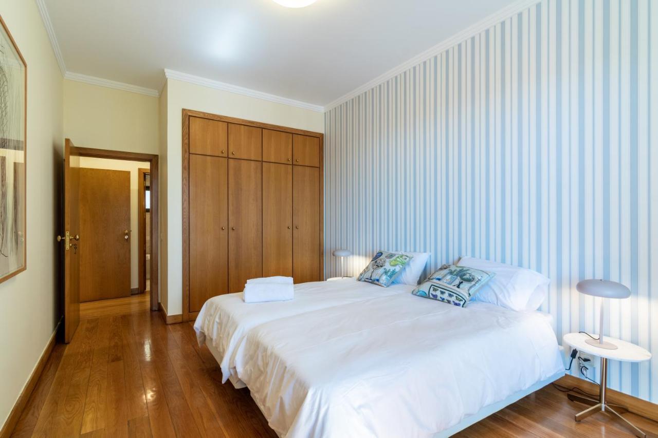 Suite 106 - Two Bedroom Apartment 푼샬 외부 사진