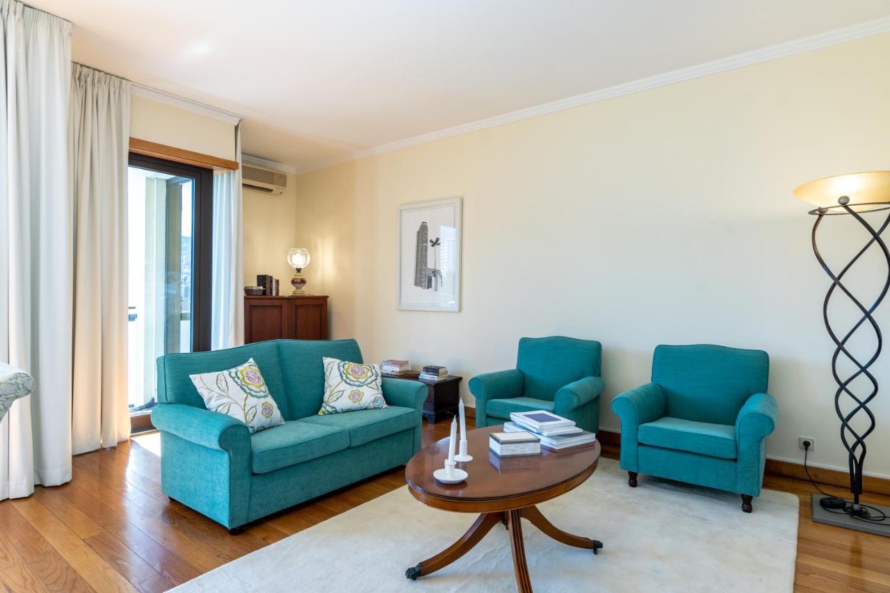 Suite 106 - Two Bedroom Apartment 푼샬 외부 사진