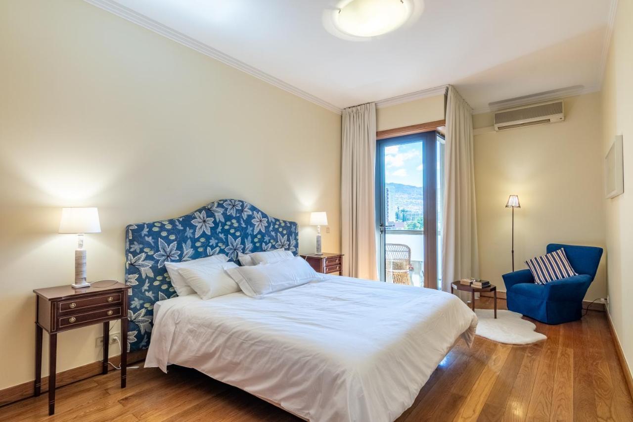 Suite 106 - Two Bedroom Apartment 푼샬 외부 사진